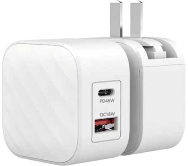 An image of SILVERLABEL E71029025 45 W Dual USB Type-C & Type-A Charger - White