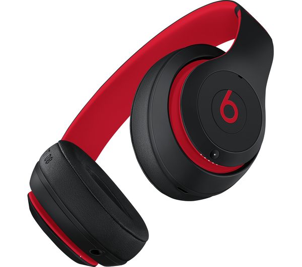 beats earphones red and black