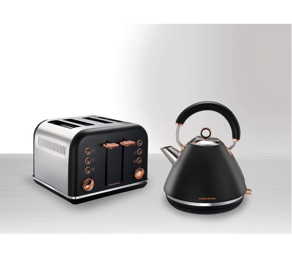 rose gold and silver kettle