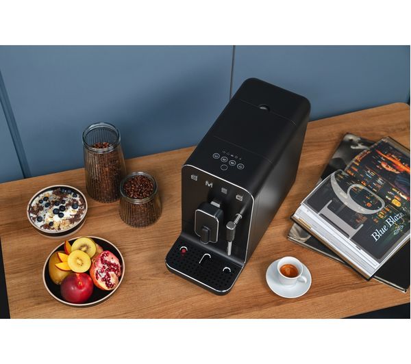 BCC02FBMUK SMEG BCC02FBMUK Bean to Cup Coffee Machine Black