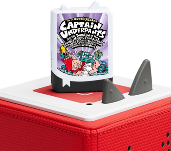An image of TONIES Pocket Audio Book - Dav Pilkey: Captain Underpants & Invasion of the Incredibly Naughty Cafeteria Ladies from Outer Space
