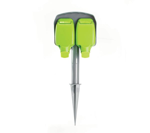 An image of STATUS 2 Socket Outdoor Garden Spike Extension Lead - Green