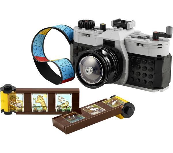An image of LEGO Creator 31380 3-in-1 Retro Camera Set