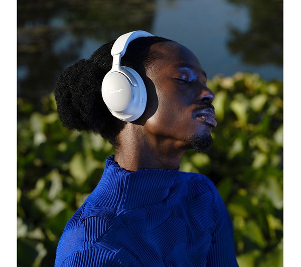 BOSE QuietComfort Ultra Wireless Bluetooth Noise-Cancelling