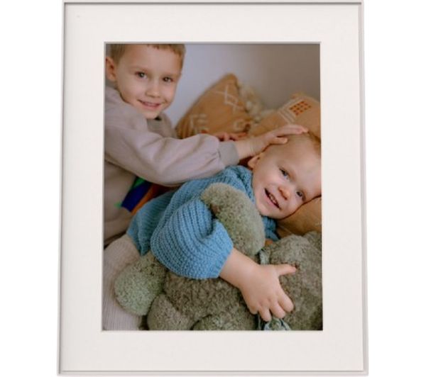 Aura Walden 15 Wifi Digital Photo Frame Clay Aura Walden 15 Wifi Digital Photo Frame Clay