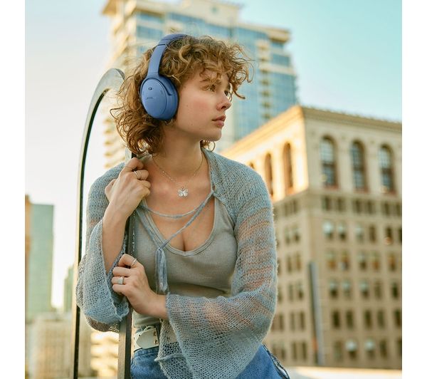 BOSE QuietComfort Wireless Bluetooth Noise-Cancelling Headphones