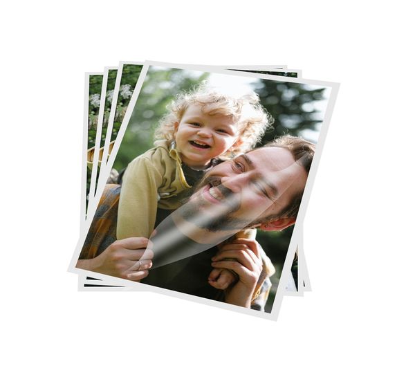 An image of LOGIK LPH125A42526 125 Micron A4 Laminating Pouches - Pack of 25