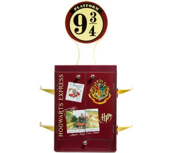 An image of NUMSKULL Harry Potter Platform 9 ¾ Gaming Locker