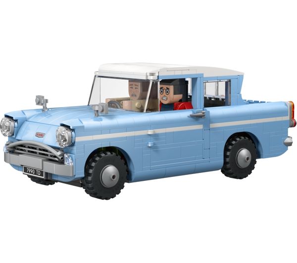 An image of LEGO Harry Potter 76470 Enchanted Flying Ford Anglia Set